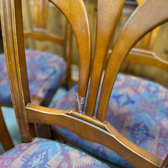 Elegants ēdamistabas krēsls
