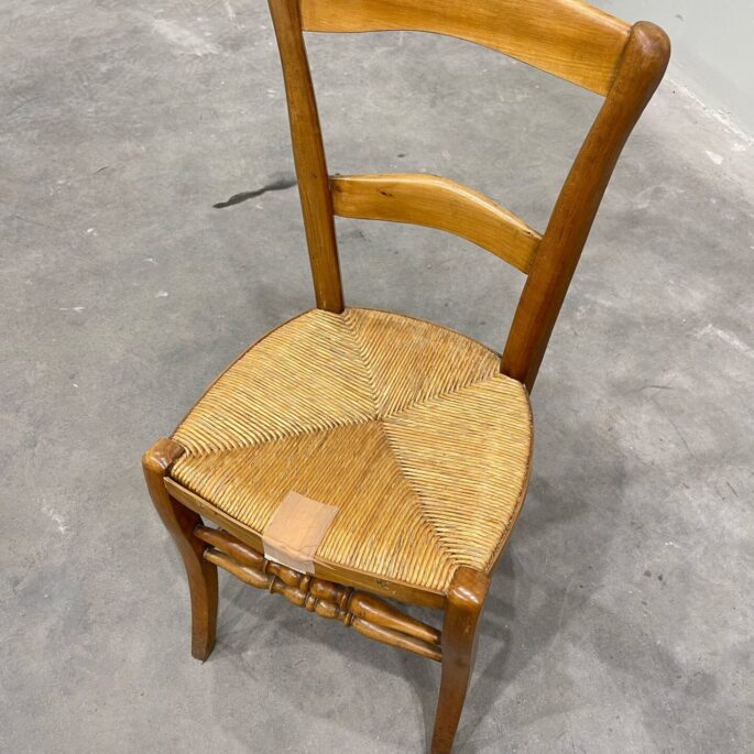Koka krēsls