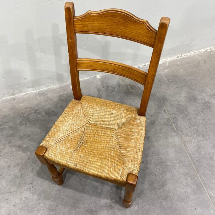 Ozolkoka krēsls