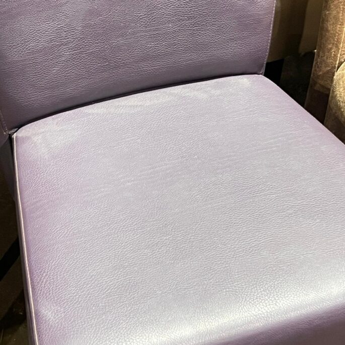 Violets dizaina krēsls