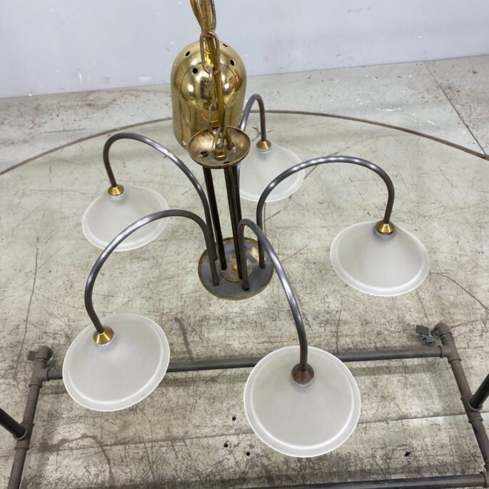 Griestu lampa