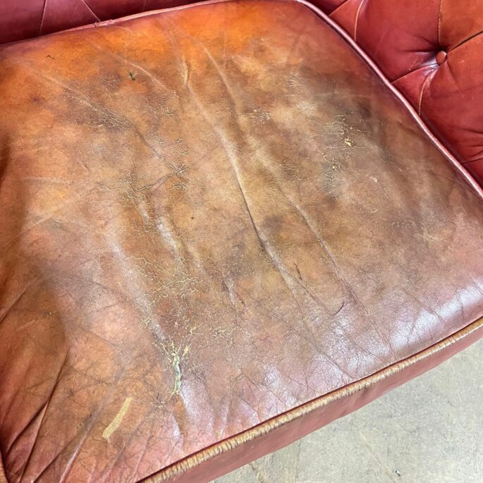Chesterfield stila ādas atpūtas krēsls