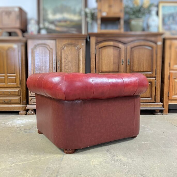 Chesterfield stila ādas atpūtas krēsls