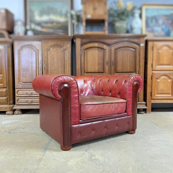 Chesterfield stila ādas atpūtas krēsls