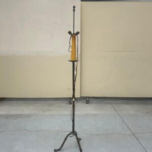 Stāvlampa (prece uz pasūtījumu)