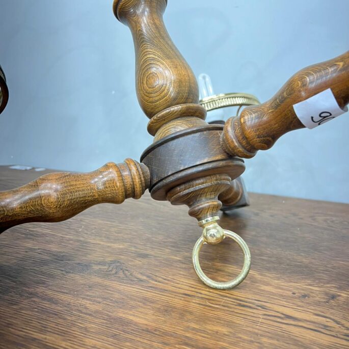 Koka griestu lampa