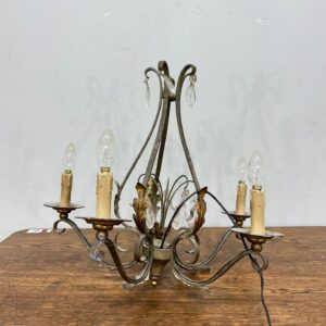 Metāla griestu lampa