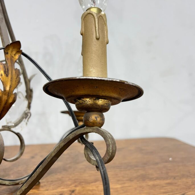 Metāla griestu lampa