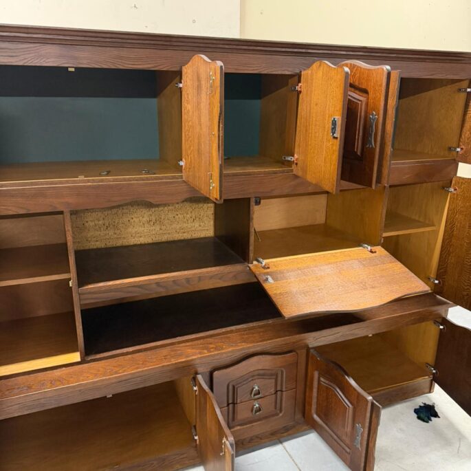 Sekcija brūnā krāsā (prece uz pasūtījumu)