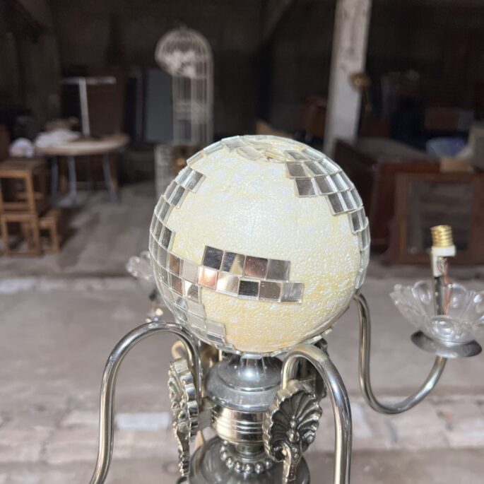 Metāla stāvlampa ar kristāliem