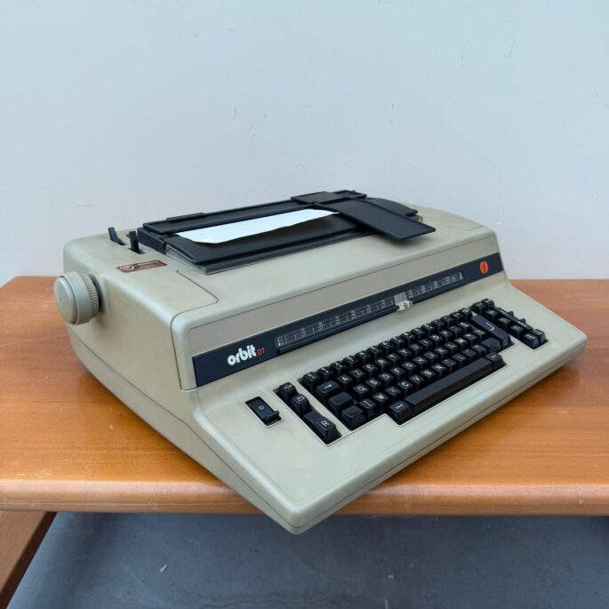 Rakstāmmašīna (prece uz pasūtījumu)