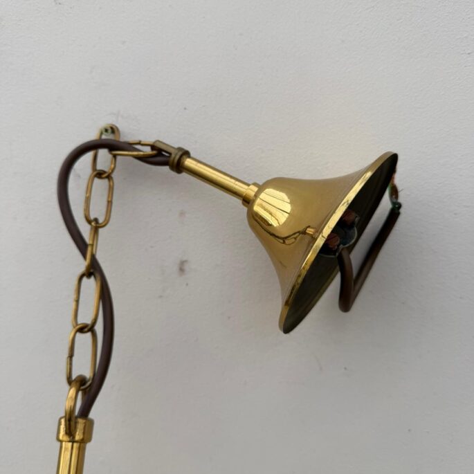 Metāla griestu lampa zelta krāsā (prece uz pasūtījumu)