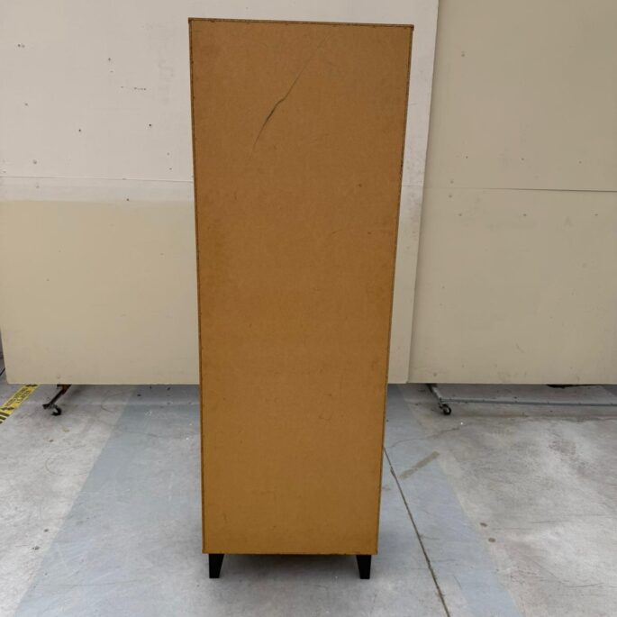 Stiklota vitrīna (prece uz pasūtījumu)