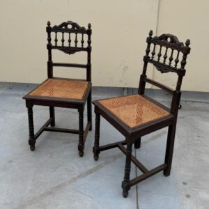 Ozolkoka krēsls ar rotanga pinumu (prece uz pasūtījumu)