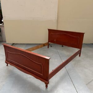 Divvietīga koka gulta (153 x 208) (prece uz pasūtījumu)