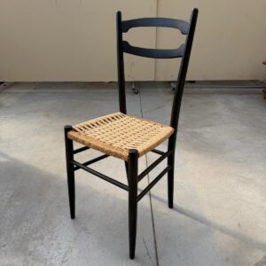 Koka krēsls ar pinumu (prece uz pasūtījumu)