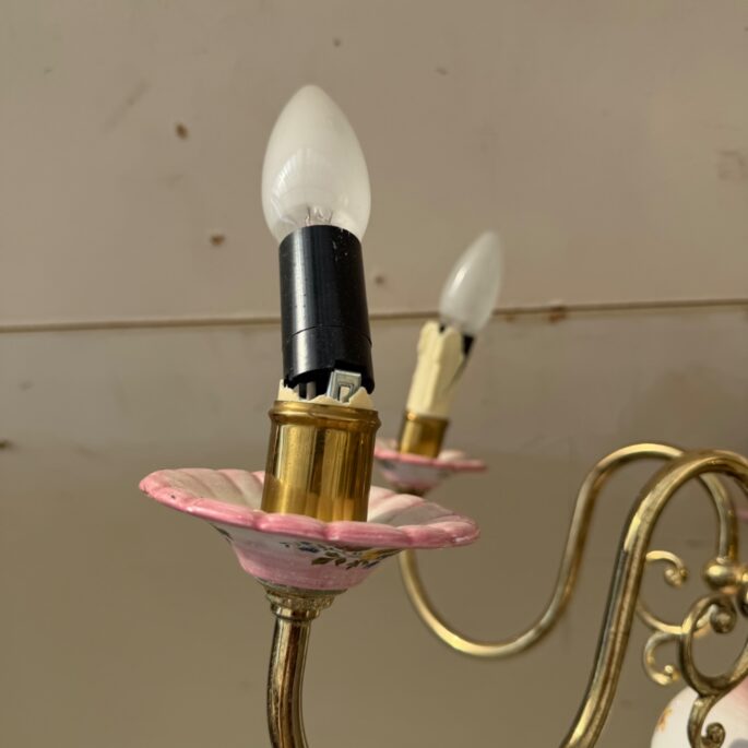 Vintage stila piecu lampu lustra ar porcelāna elementiem (Prece uz pasūtījumu)