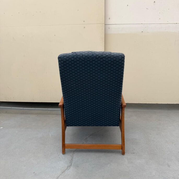 Atpūtas krēsls ar relax funkciju - mehānisks (prece uz pasūtījumu)