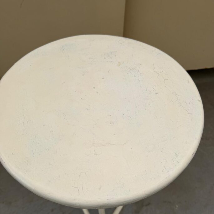 Puķu podu statīvs (prece uz pasūtījumu)