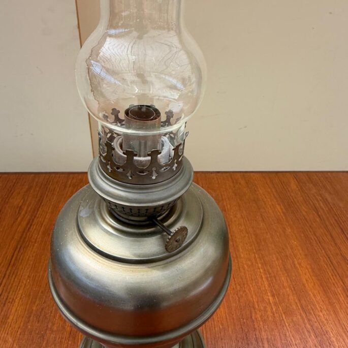 Metāla eļļas lampa (prece uz pasūtījumu)