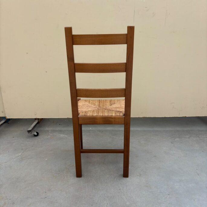 Koka krēsls (pieejami 3 gab.)