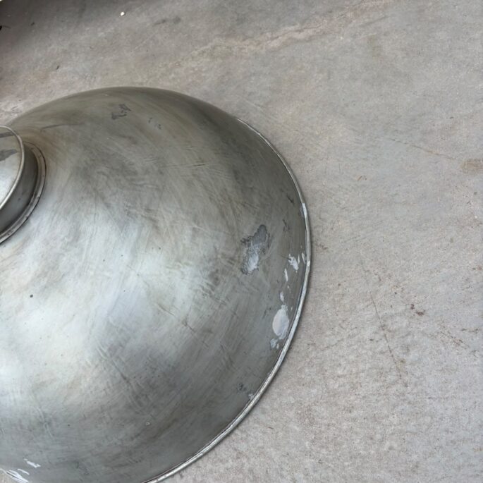 Metāla lampa (prece uz pasūtījumu)