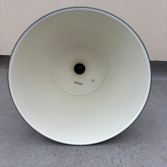 Metāla lampa (prece uz pasūtījumu)