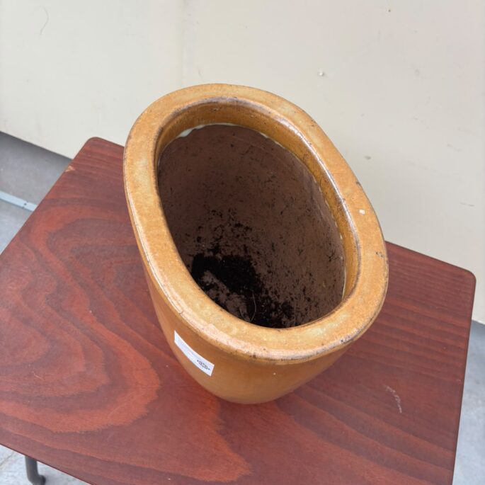 Puķu pods (prece uz pasūtījumu)