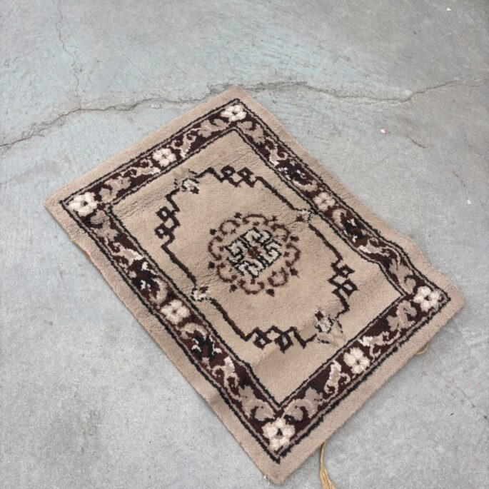 Paklājs (40 x 55 cm)