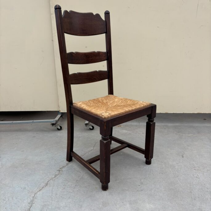 Koka krēsls ar pītu sēdvirsmu (pieejami 6 gab.)
