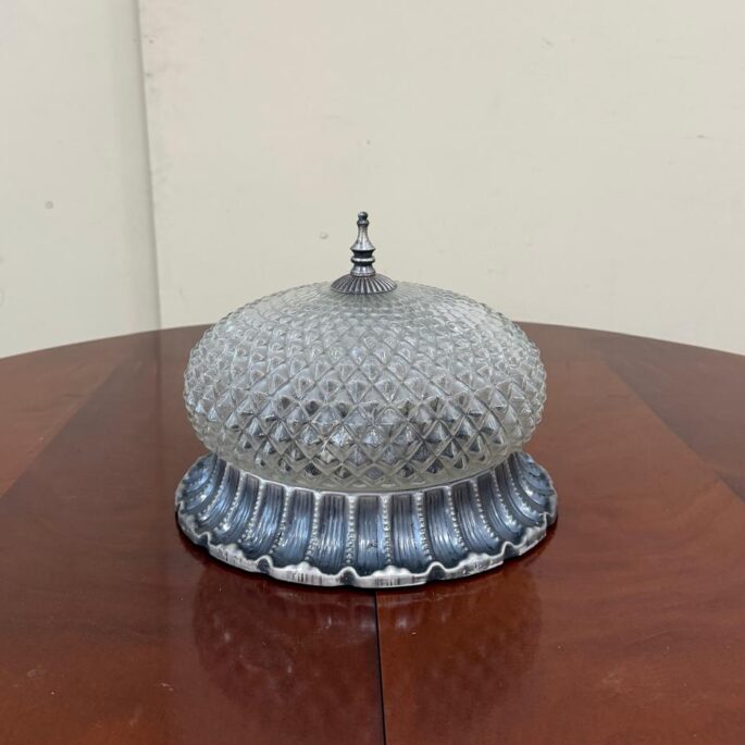Griestu lampa