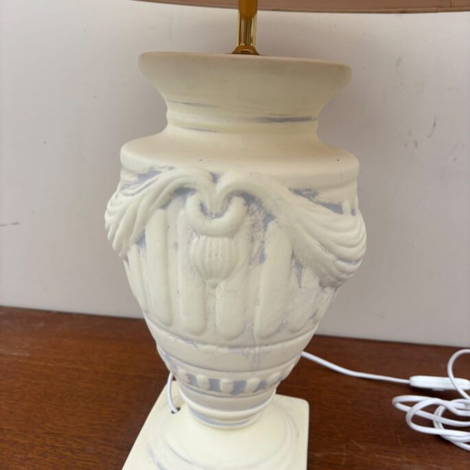 Galda lampa (prece uz pasūtījumu)