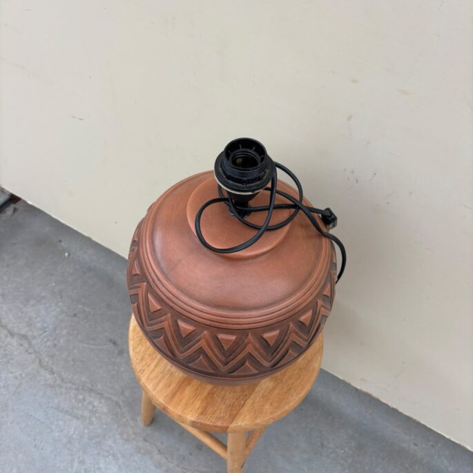 Galda lampa (prece uz pasūtījumu)