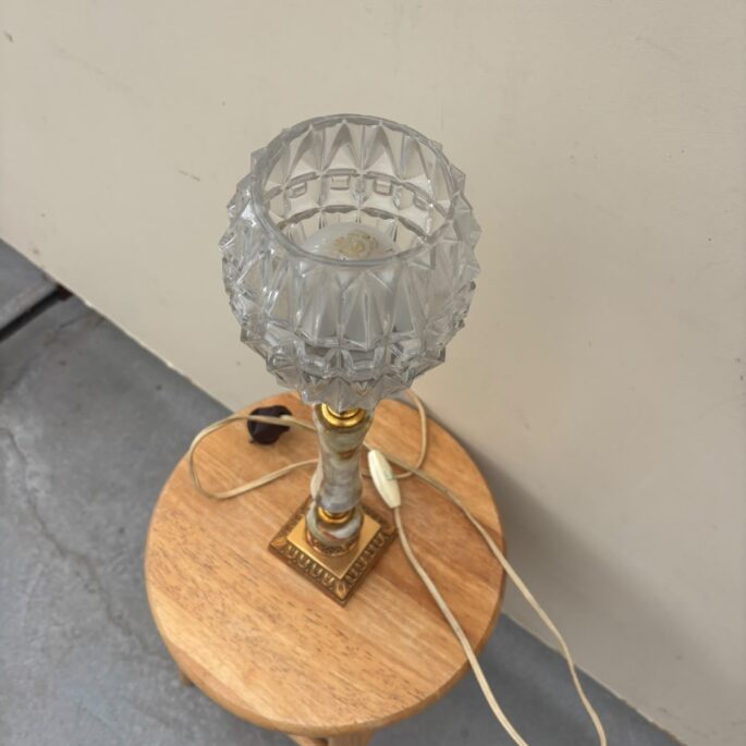 Galda lampa (prece uz pasūtījumu)