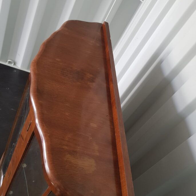 Stikla vitrīna (prece uz pasūtījumu)