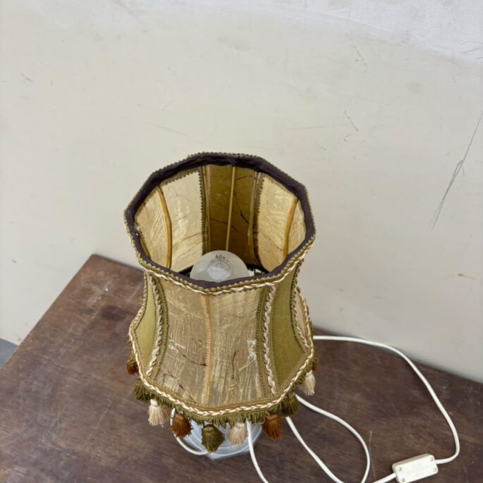 Galda lampa (prece uz pasūtījumu)