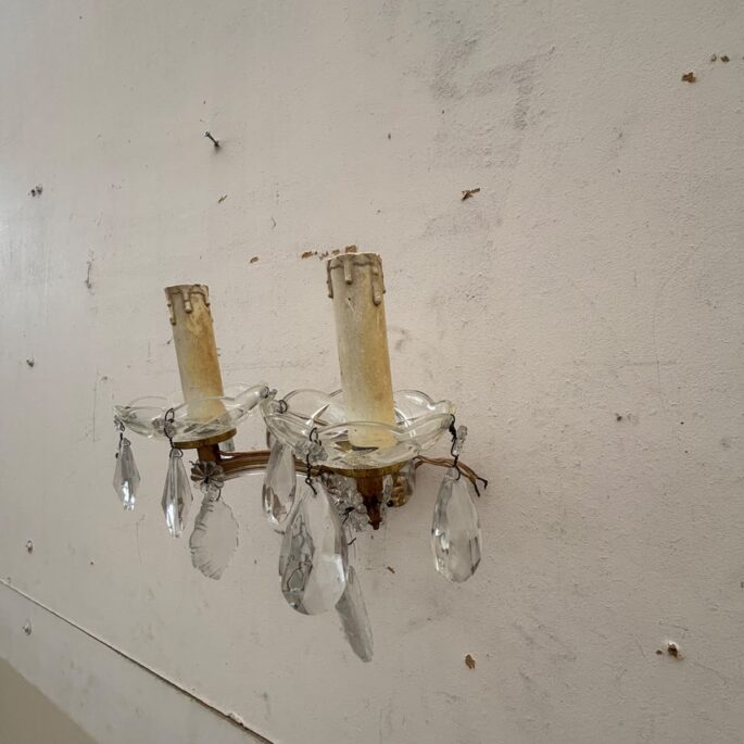 Sienas lampa (prece uz pasūtījumu)