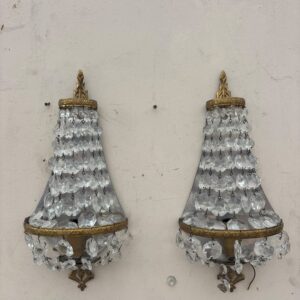 Sienas lampa (prece uz pasūtījumu)