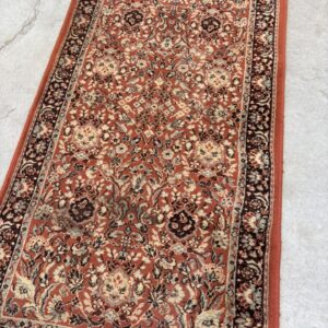 Paklājs ar bārkstīm (69 x 152 cm) (prece uz pasūtījumu)