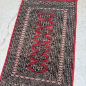 Vilnas paklājs ar bārkstīm (79 x 133 cm) (prece uz pasūtījumu)