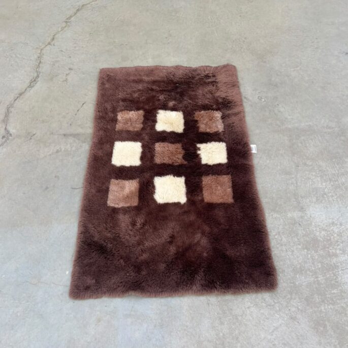 Paklājs (62 x 102 cm) (prece uz pasūtījumu)