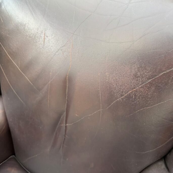 Rokoko stila sofa atpūtas krēsls (prece uz pasūtījumu)