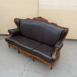 Rokoko stila sofa (prece uz pasūtījumu)