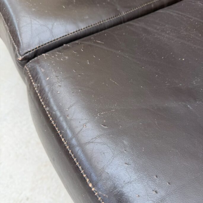 Rokoko stila sofa (prece uz pasūtījumu)