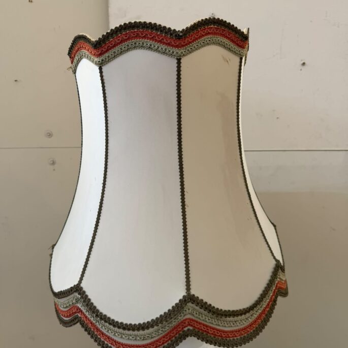 Keramikas galda lampa ar japāņu dizainu (prece uz pasūtījumu)