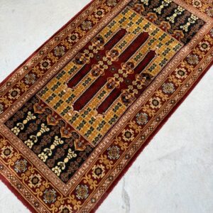 Viesistabas paklājs (92 x 180 cm) (prece uz pasūtījumu)
