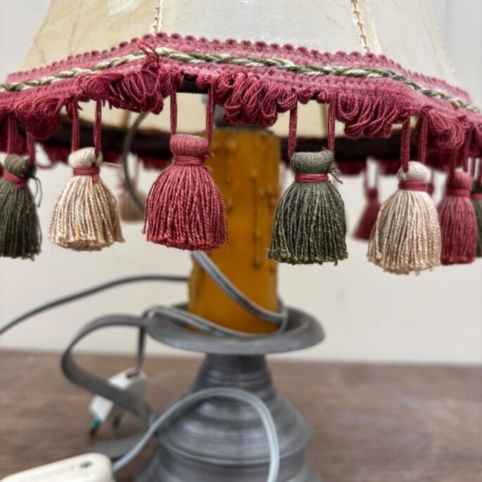 Galda lampa (prece uz pasūtījumu)