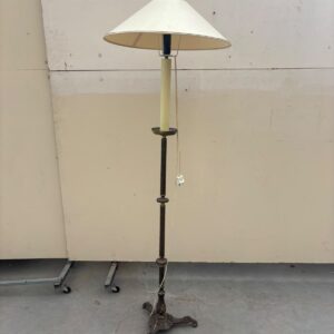 Stāvlampa